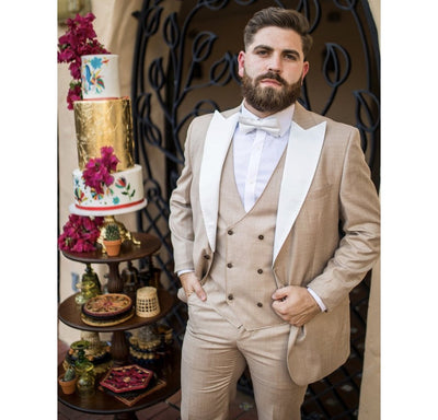 Satin Peak Lapel 155SP4, Laredo, Texas, TX